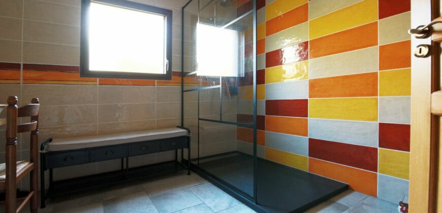 Maison T6 de 200 m2 sur 2625m2 de terrain